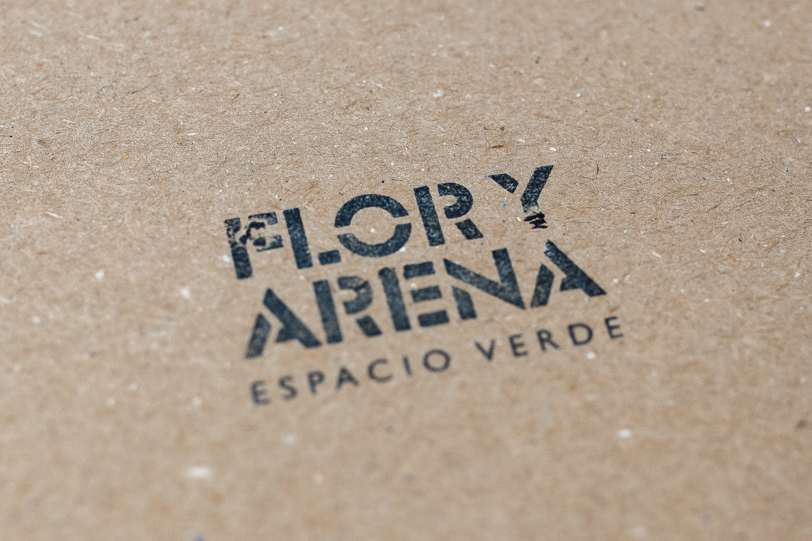 Pedro Cabañas - Design - FLOR Y ARENA